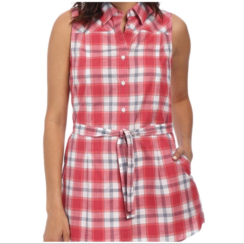 NWT Pendleton Sleeveless Belted Button Down Top